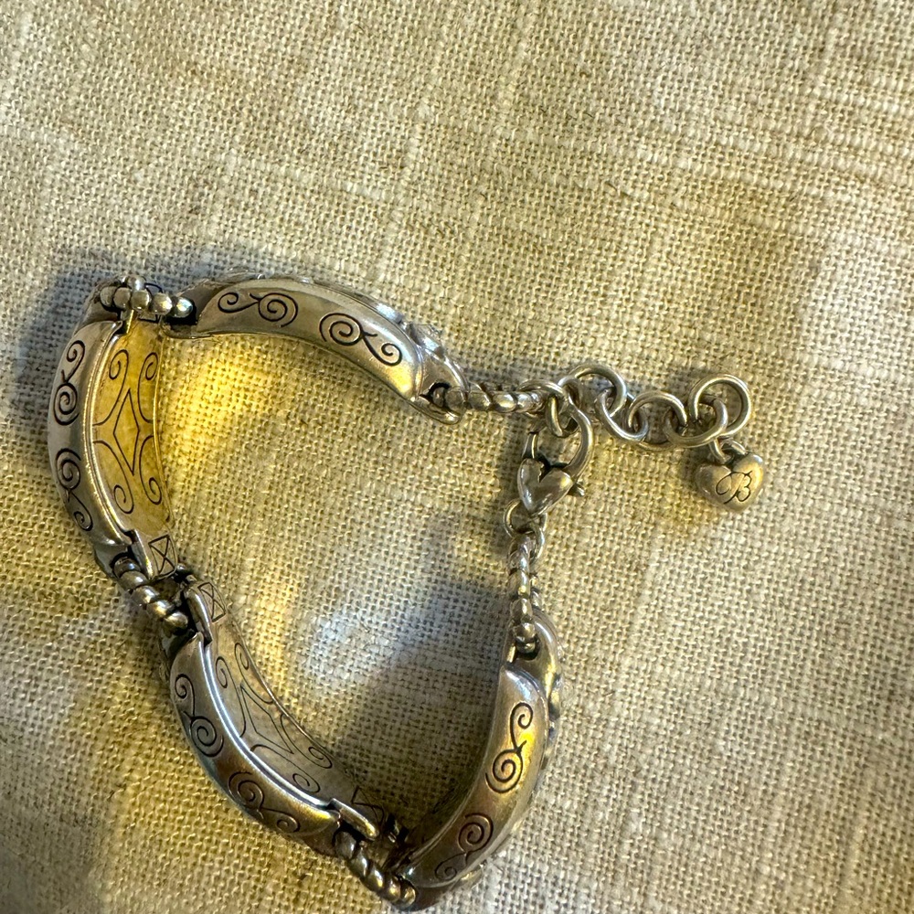 Beautiful silver and crystal Brighton bracelet